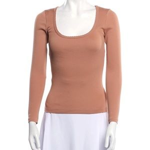 Doen long sleeve scoop neck long sleeve dusty peach maple top M